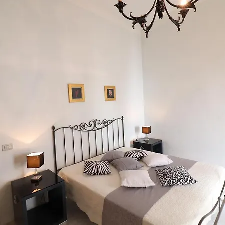 Claras House In بيت للعطل أوترانتو